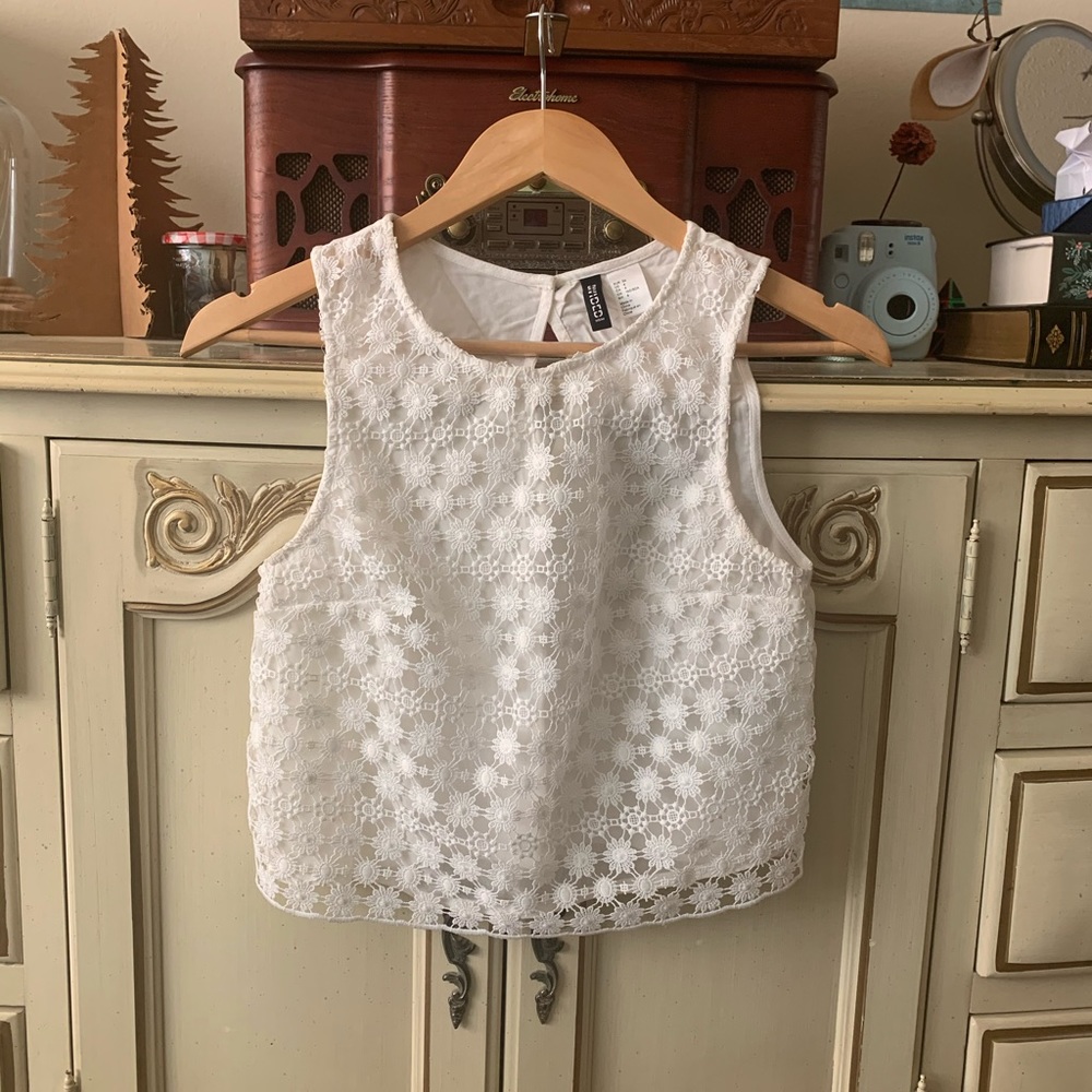 Crochet Floral Tank